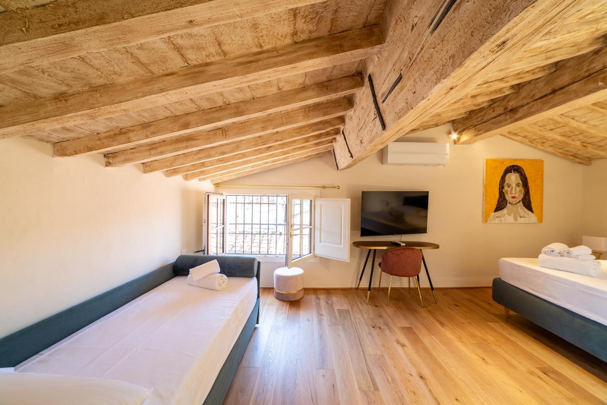 Residenza D'Epoca Palazzo Salviati Quaratesi Hotel ฟลอเรนซ์ ภายนอก รูปภาพ