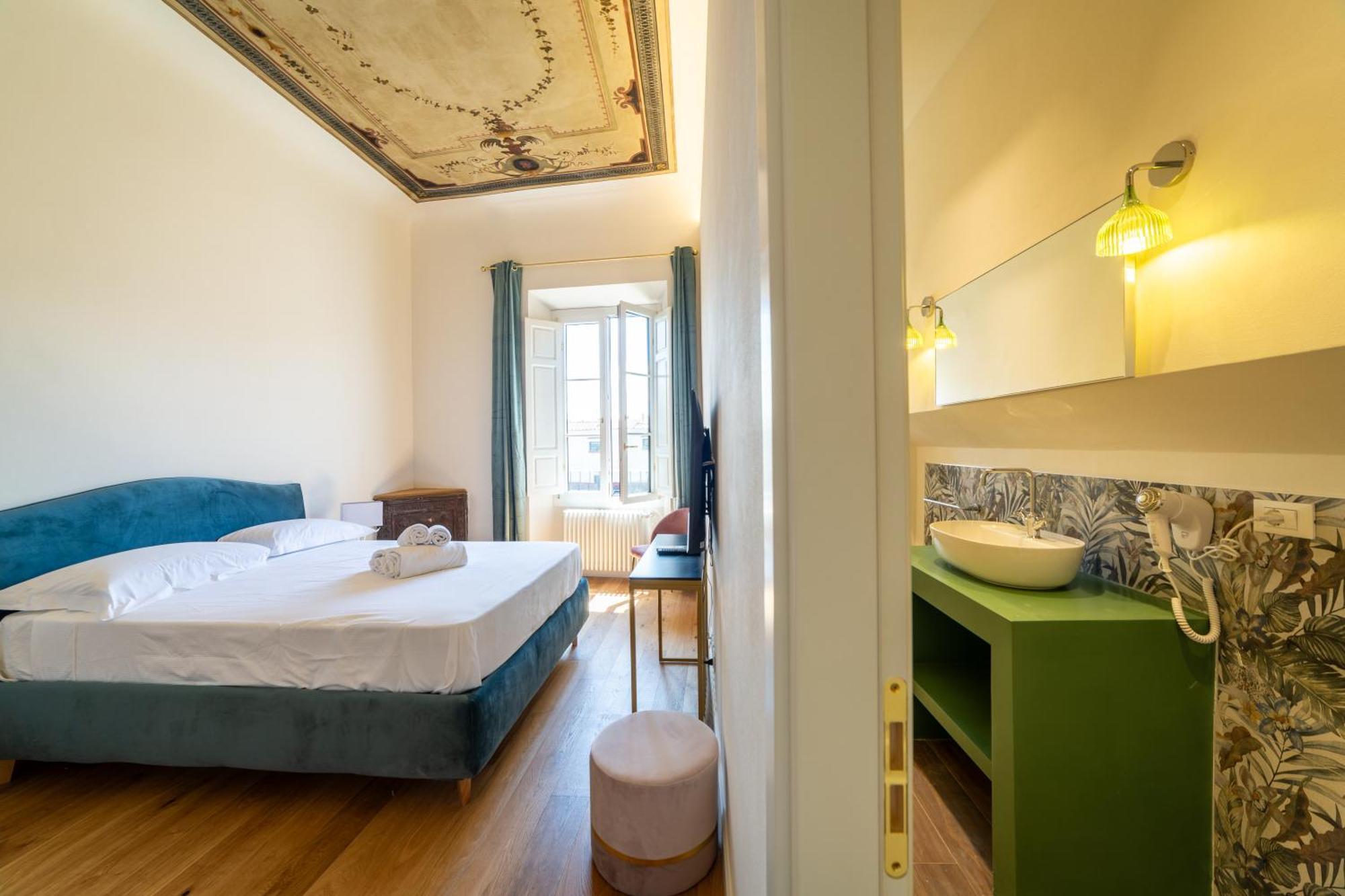 Residenza D'Epoca Palazzo Salviati Quaratesi Hotel ฟลอเรนซ์ ภายนอก รูปภาพ
